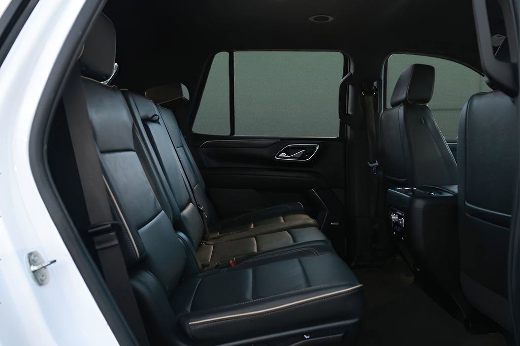 Used 2024 GMC Yukon SLT image 14