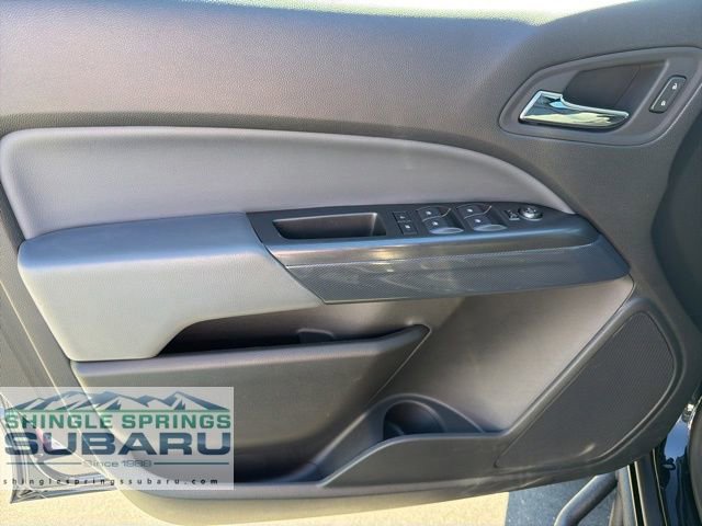 Used 2022 Chevrolet Colorado Z71 w/ Z71 Midnight Edition image 39