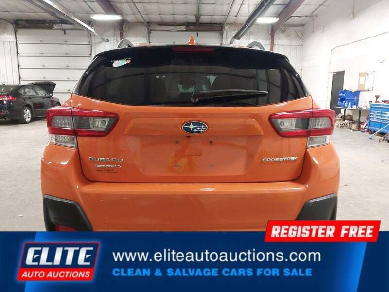 Used 2020 Subaru Crosstrek 2.0i Premium w/ Moonroof Package 1 AWD/4WD image 31