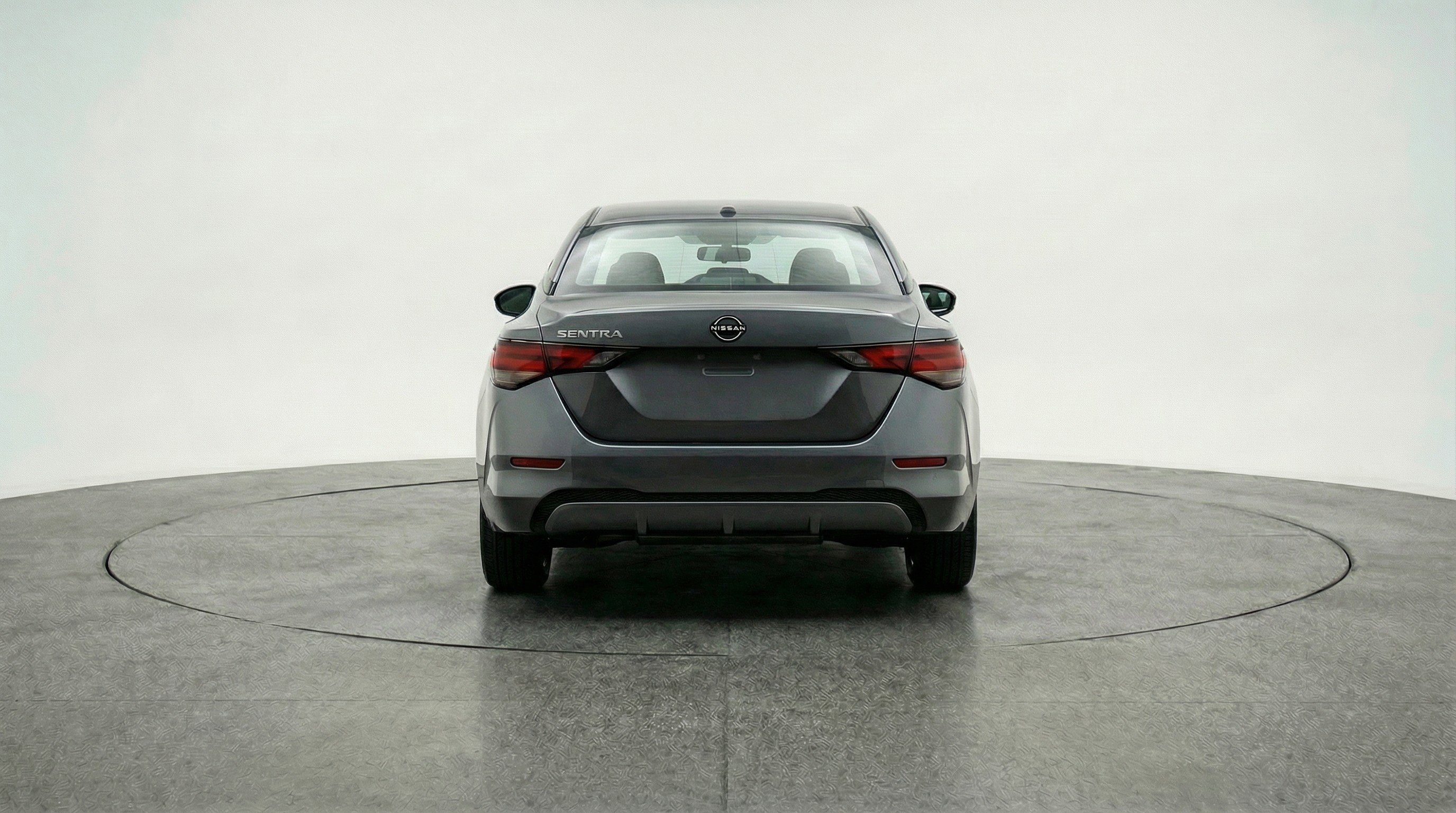 Used 2025 Nissan Sentra SV image 7