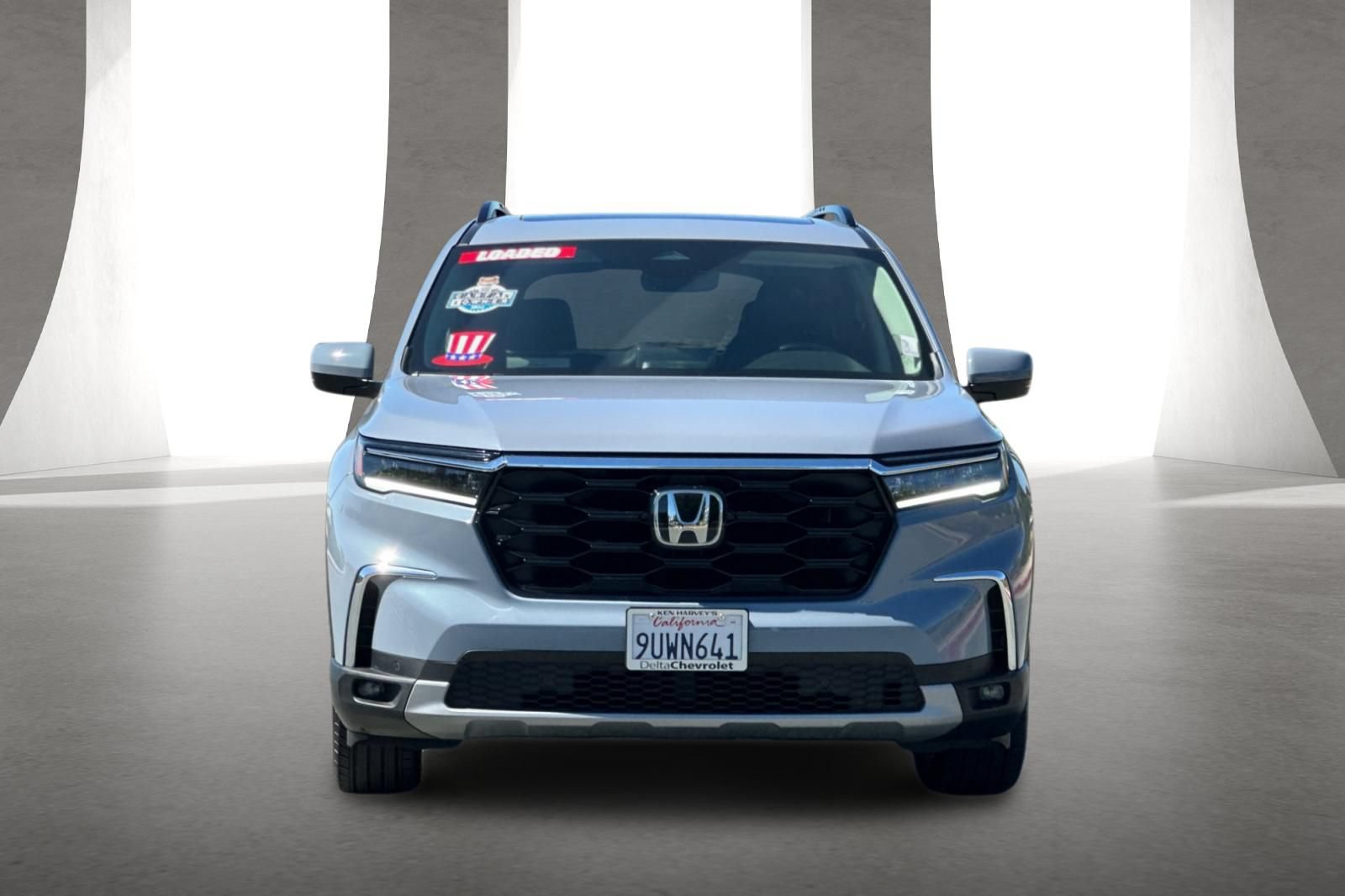 Used 2025 Honda Pilot Touring image 9