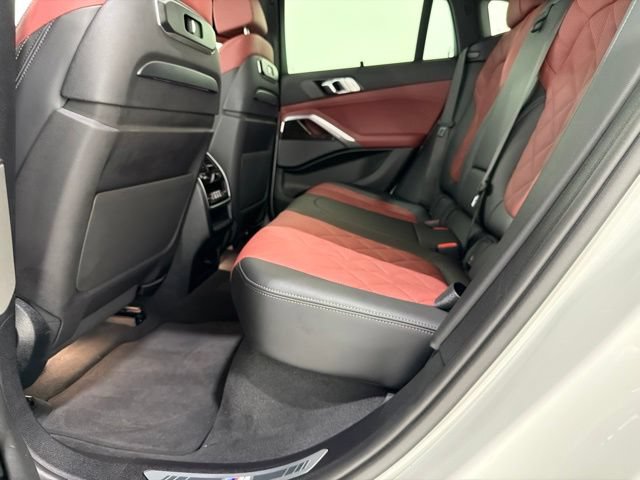 Certified 2024 BMW X6 xDrive40i w/ Executive Package AWD/4WD image 17
