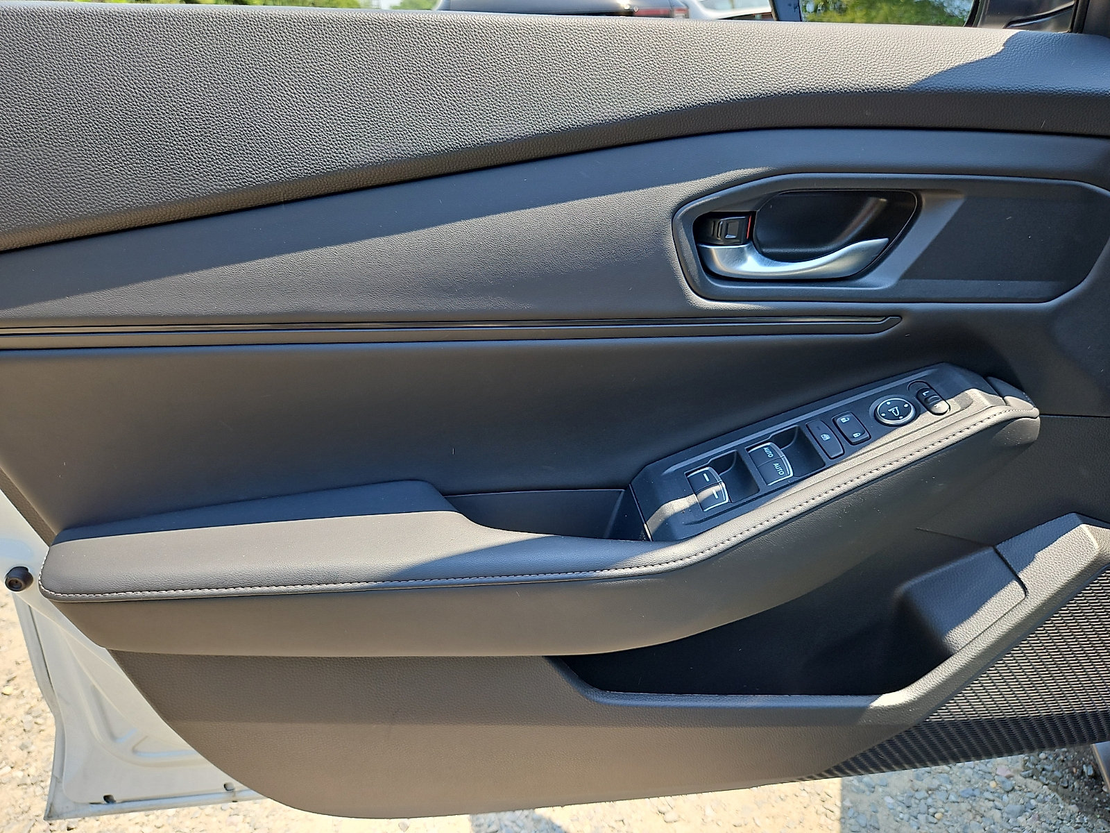 Used 2025 Honda Accord Sport image 13