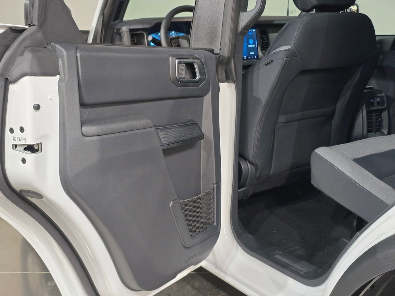 New 2025 Ford Bronco Base image 28