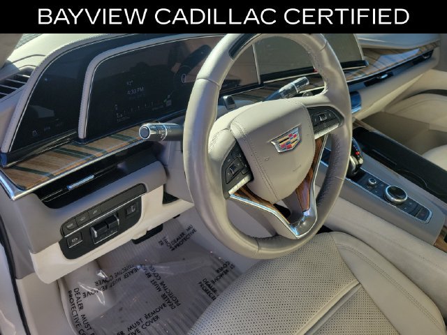 Used 2022 Cadillac Escalade ESV Sport Platinum RWD image 18