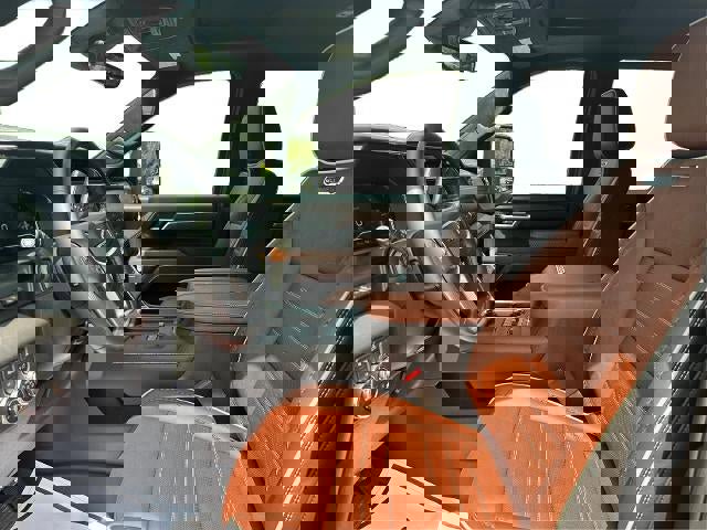 New 2025 GMC Sierra 2500 Denali Ultimate w/ Snow Plow Prep/Camper Package image 10