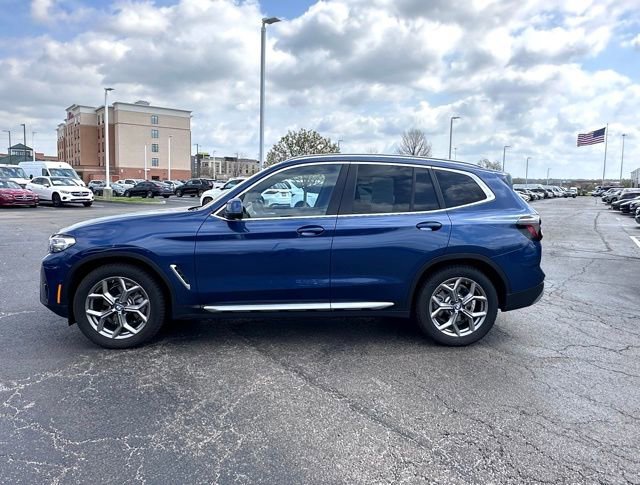 Used 2024 BMW X3 xDrive30i w/ Premium Package w/ZPA image 5