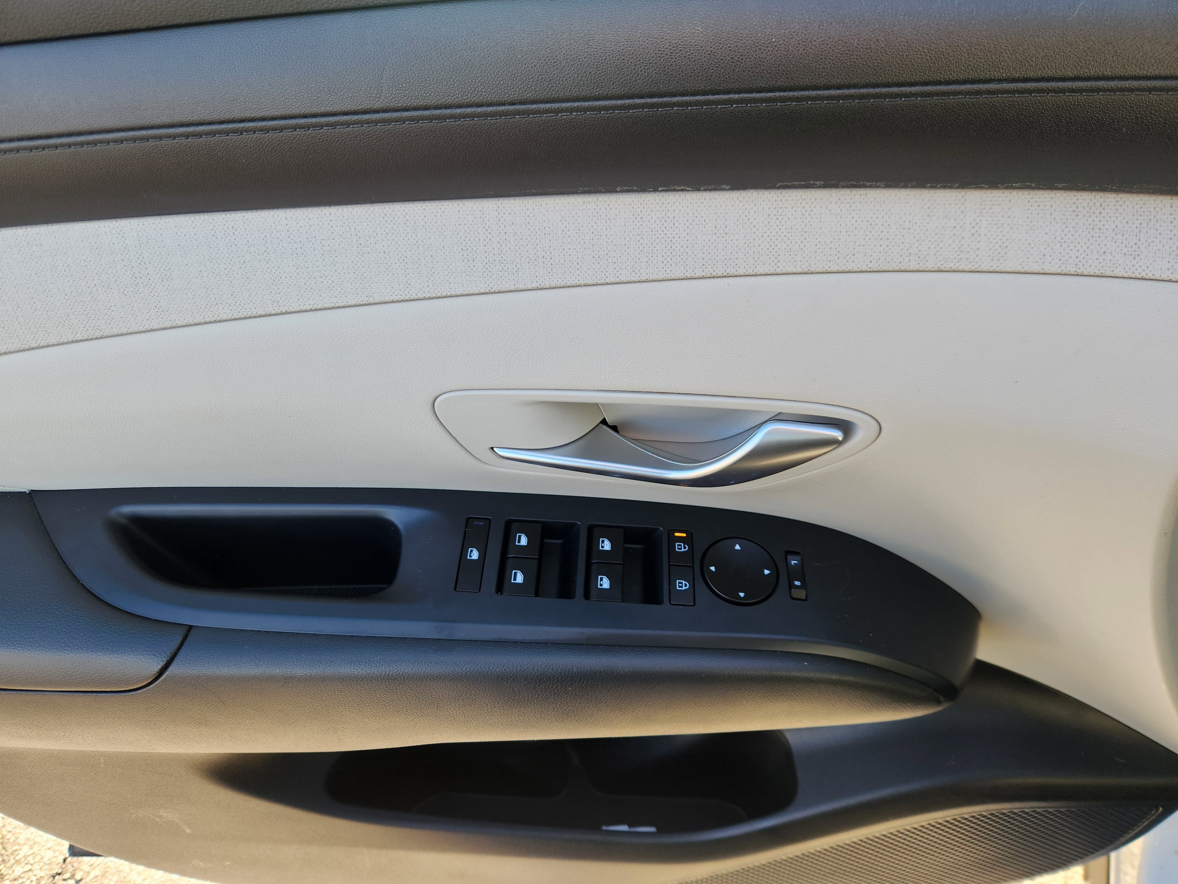 Certified 2025 Hyundai Tucson SEL image 18