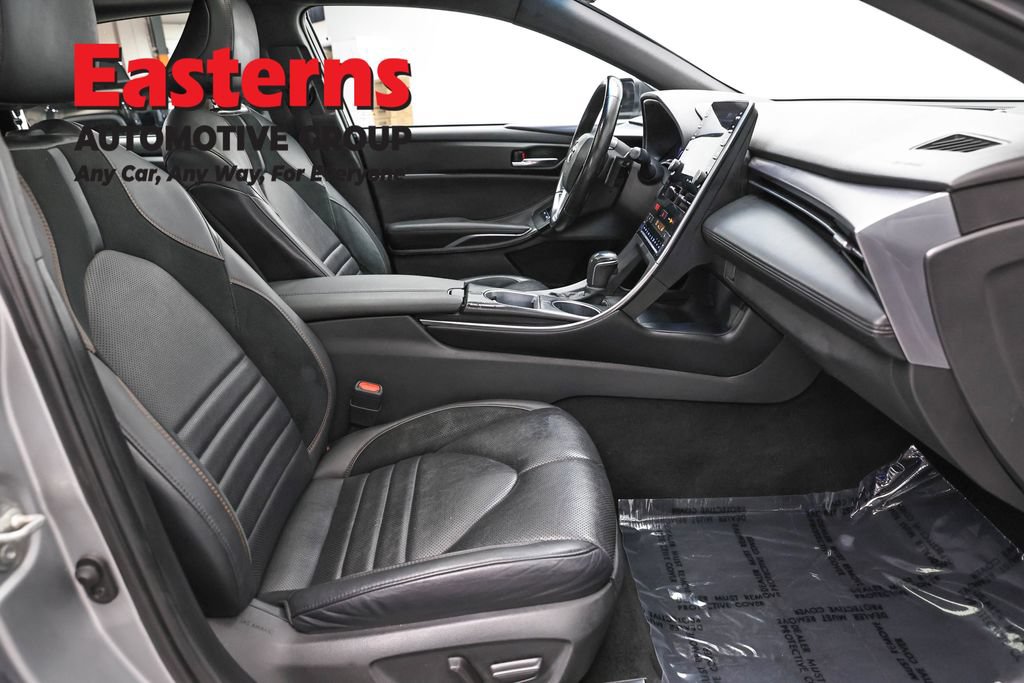 Used 2021 Toyota Avalon XSE FWD image 25