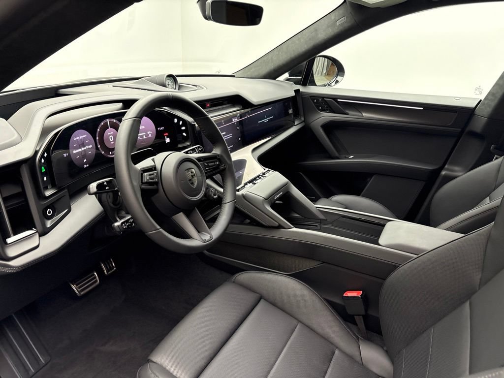 New 2026 Porsche Cayenne Turbo AWD/4WD image 5