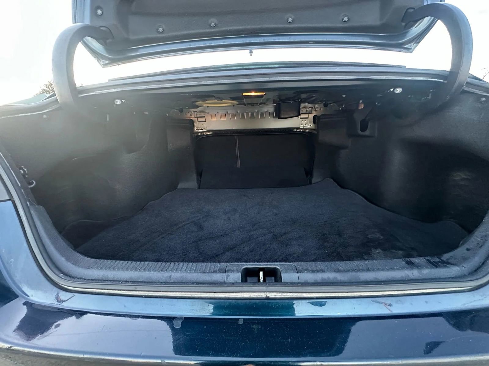 Used 2020 Toyota Camry XSE image 17
