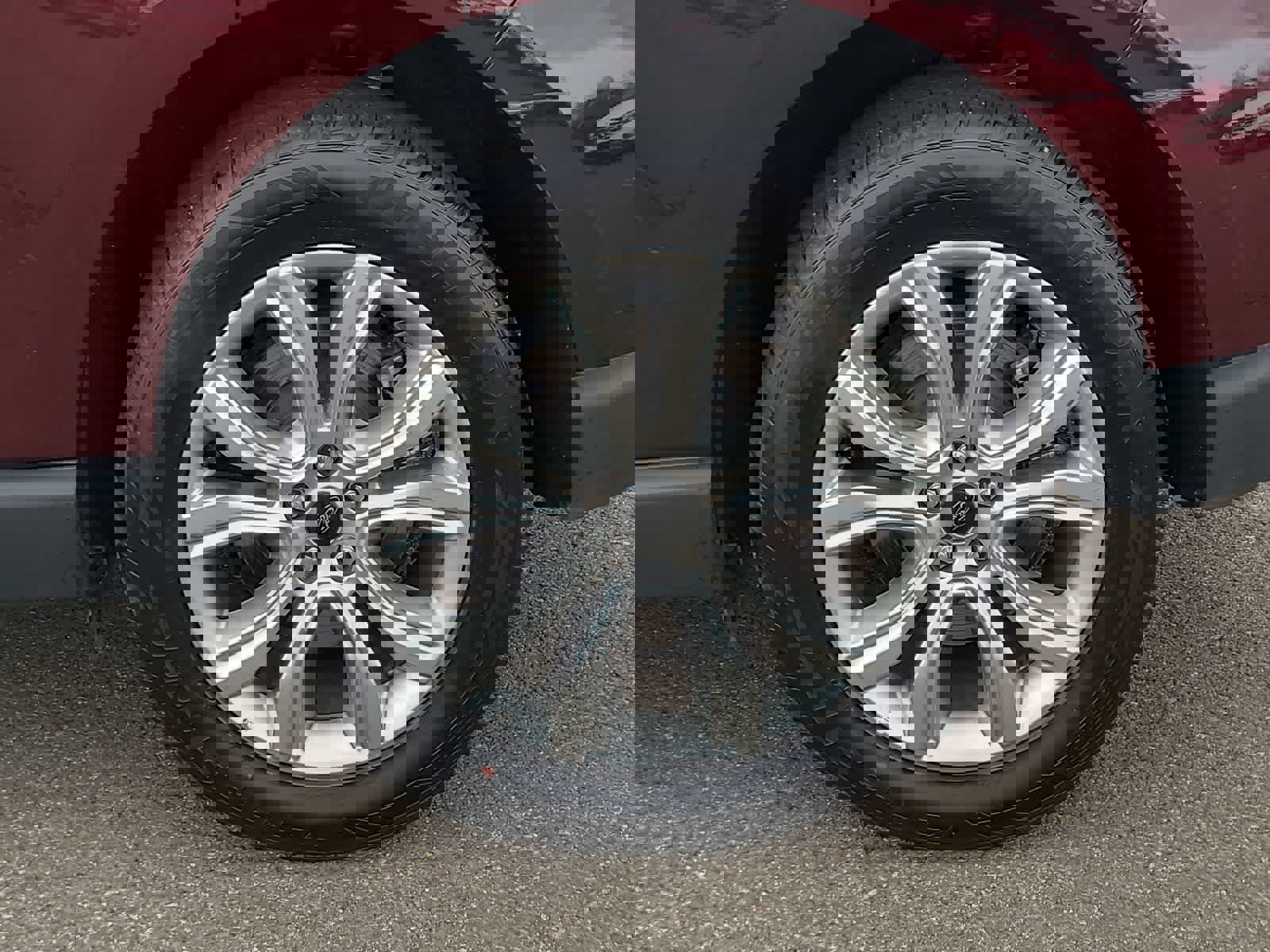 Used 2024 Ford Edge Titanium image 16