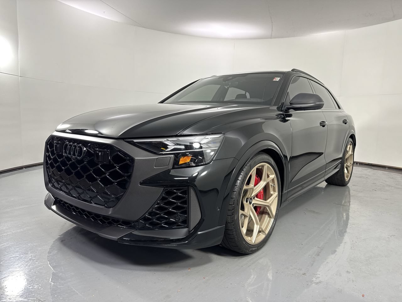 Used 2025 Audi RS Q8 performance w/ Matte Carbon Package AWD/4WD image 24