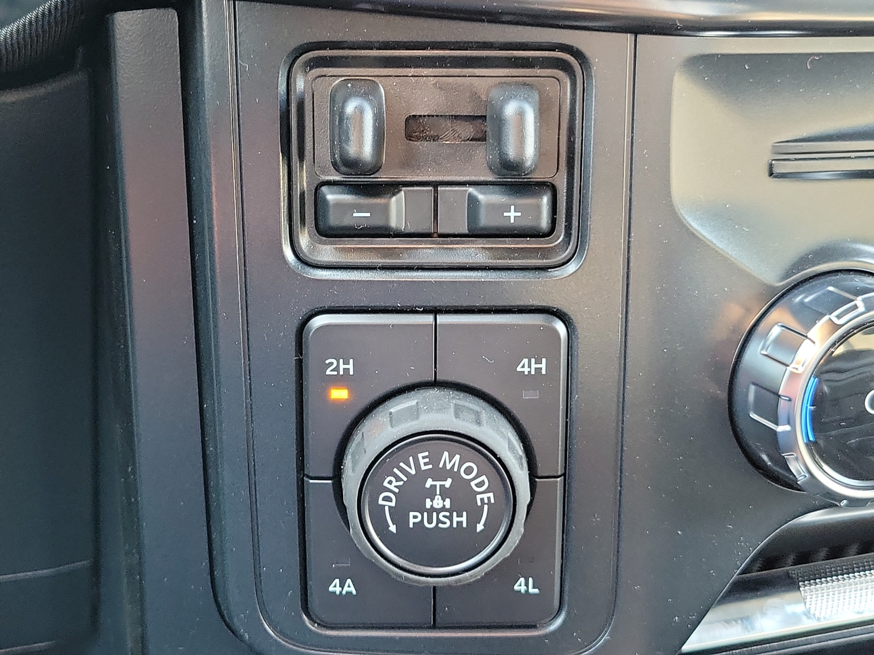 New 2026 Ford F150 Raptor AWD/4WD image 30