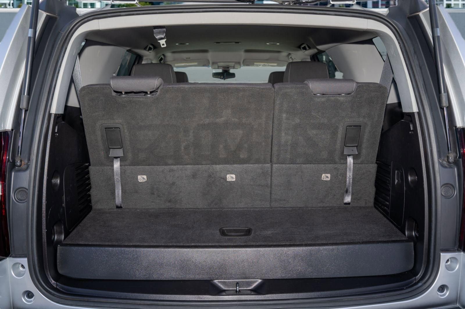 Used 2018 Chevrolet Tahoe LS image 9