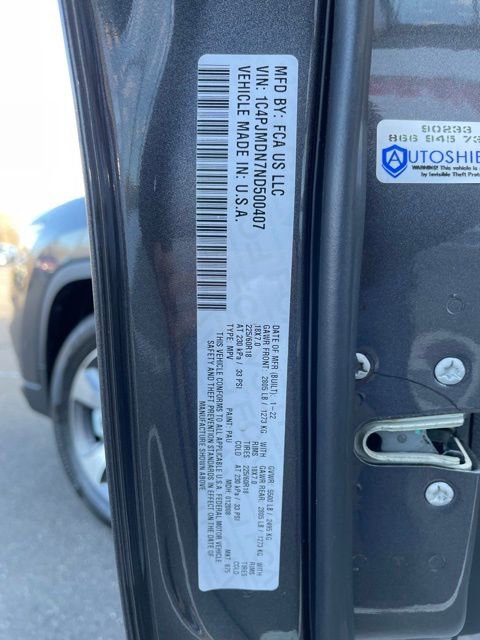 Used 2022 Jeep Cherokee Limited w/ Mopar Interior Package image 38