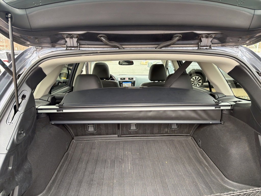 Used 2015 Subaru Outback 2.5i Limited image 10