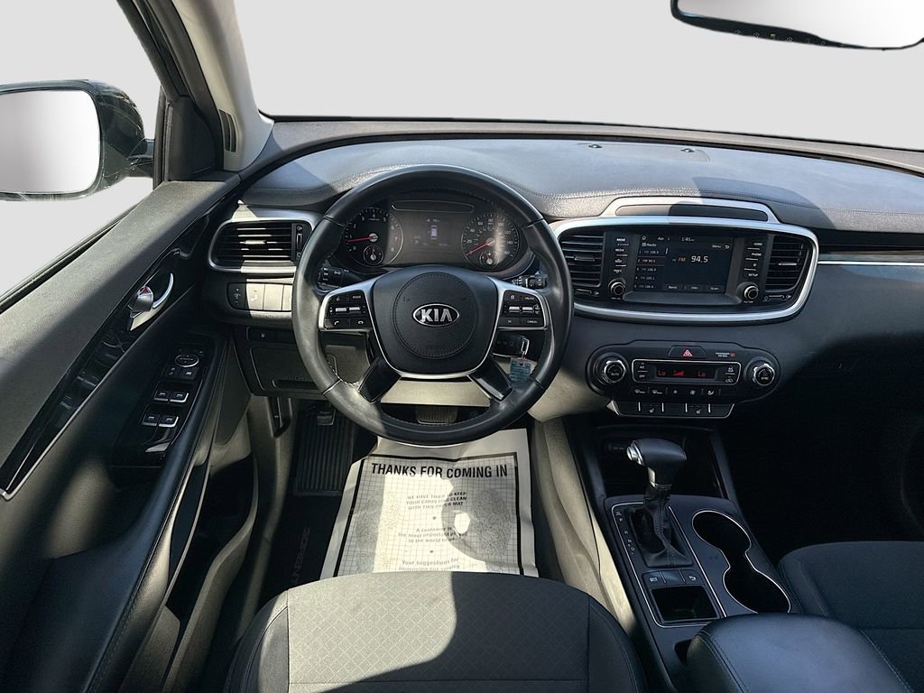 Used 2019 Kia Sorento S image 23