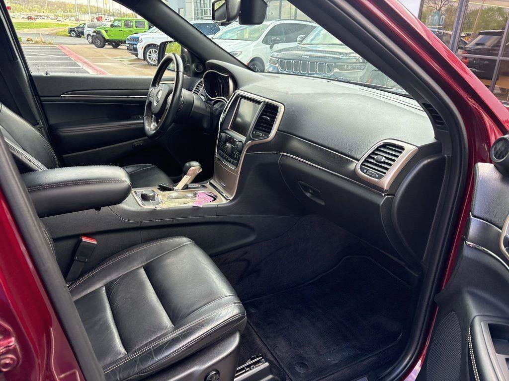 Used 2016 Jeep Grand Cherokee Limited image 14