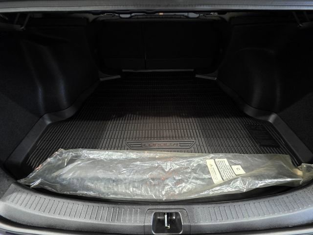 Used 2024 Toyota Corolla SE w/ SE Premium Package image 22