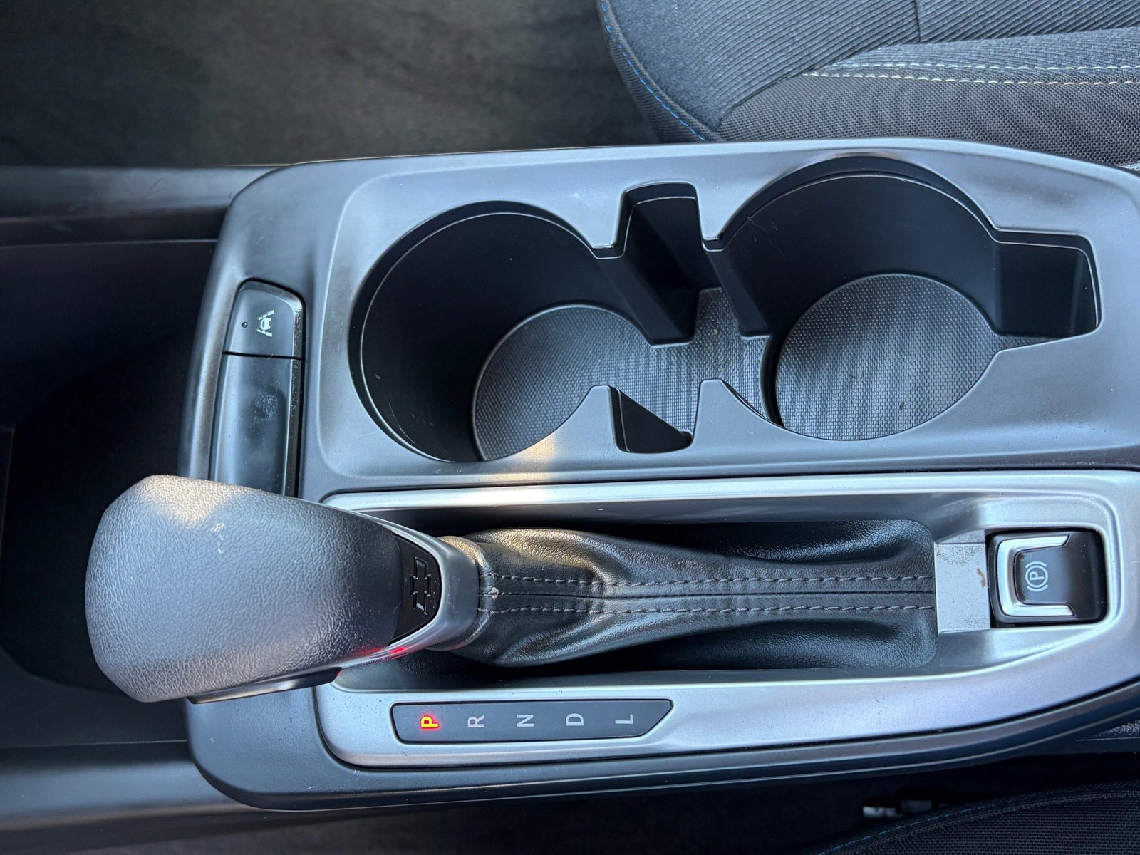 Used 2025 Chevrolet Trax LS image 31