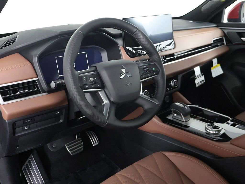 New 2025 Mitsubishi Outlander SEL image 34
