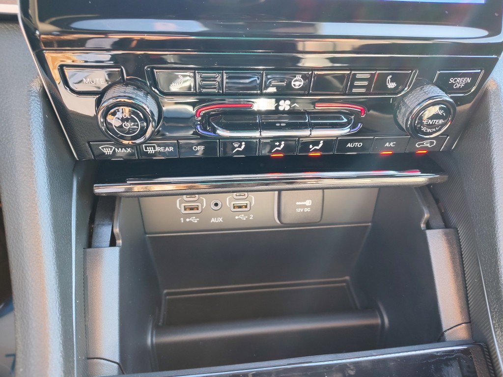 New 2025 Jeep Grand Cherokee Limited AWD/4WD image 21