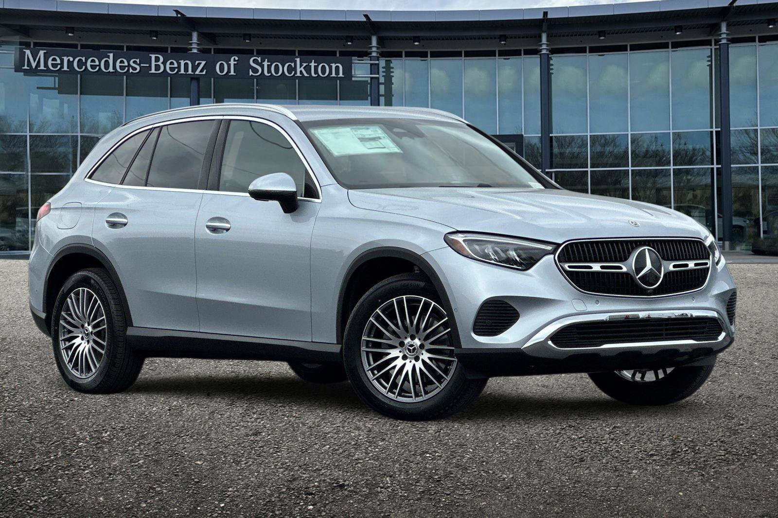 New 2026 Mercedes-Benz GLC 300 4MATIC video 1