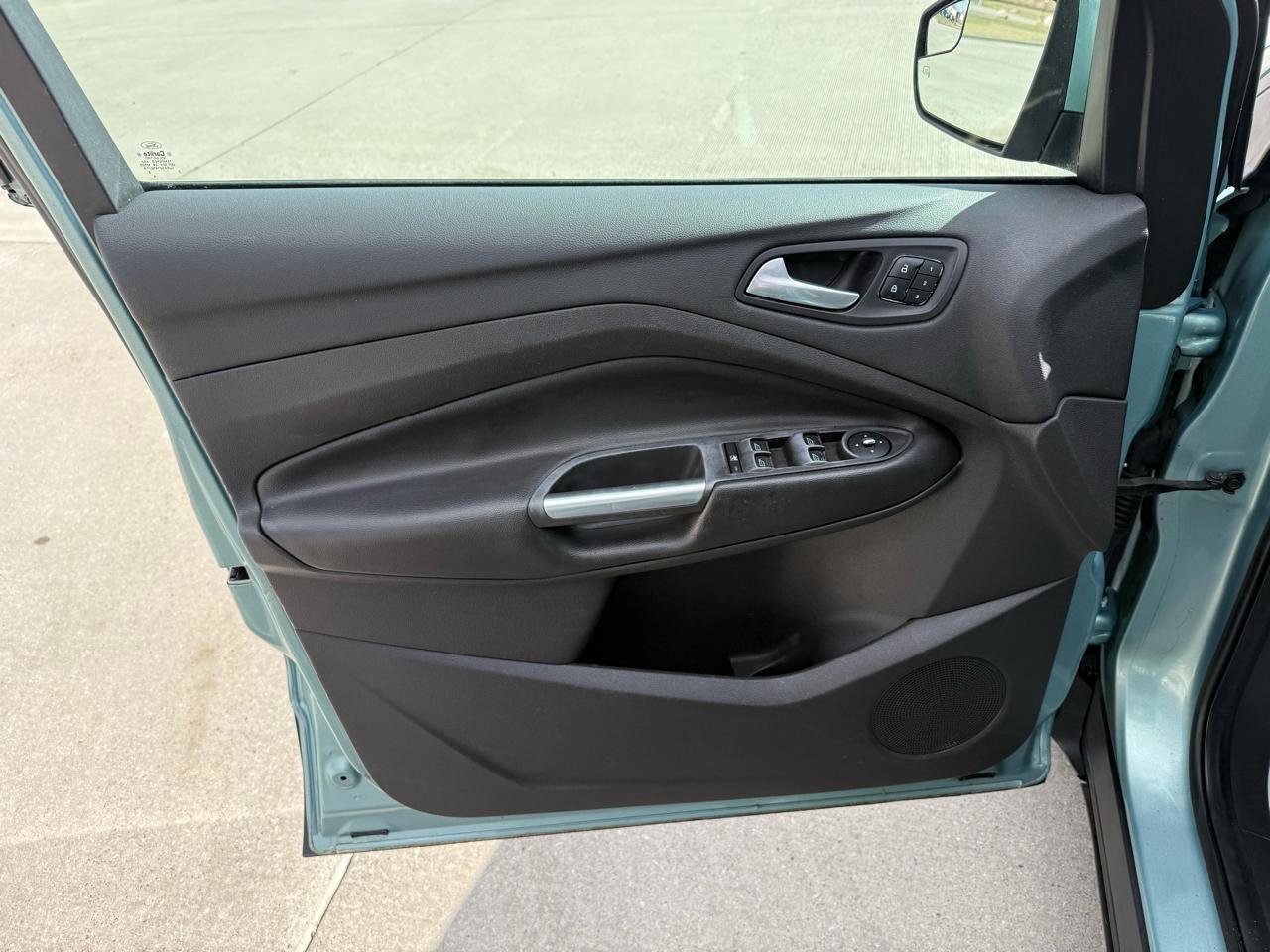 Used 2013 Ford Escape SEL image 10