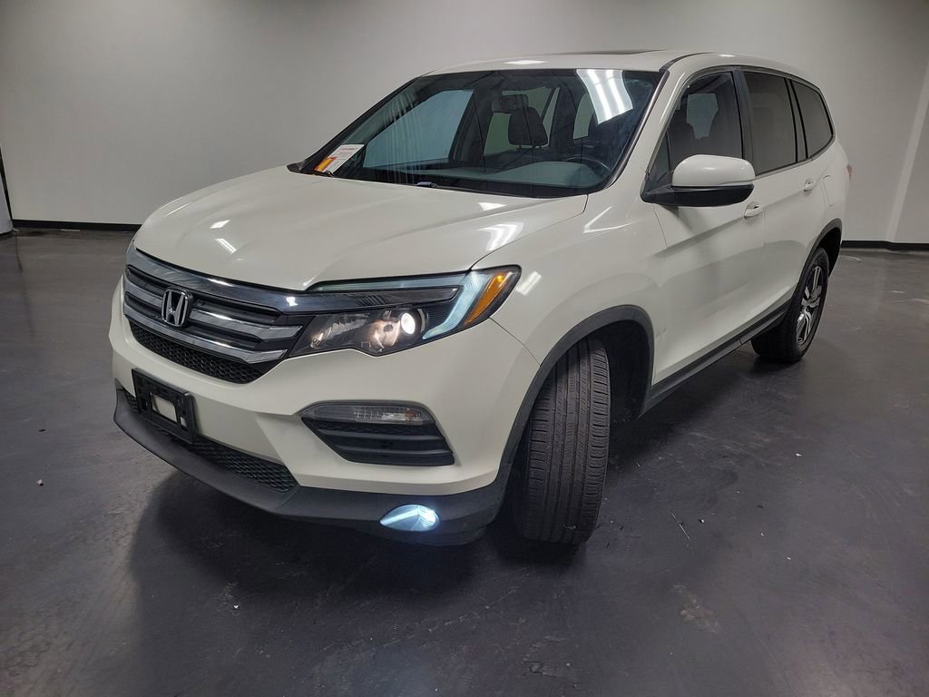 Used 2017 Honda Pilot EX-L image 4