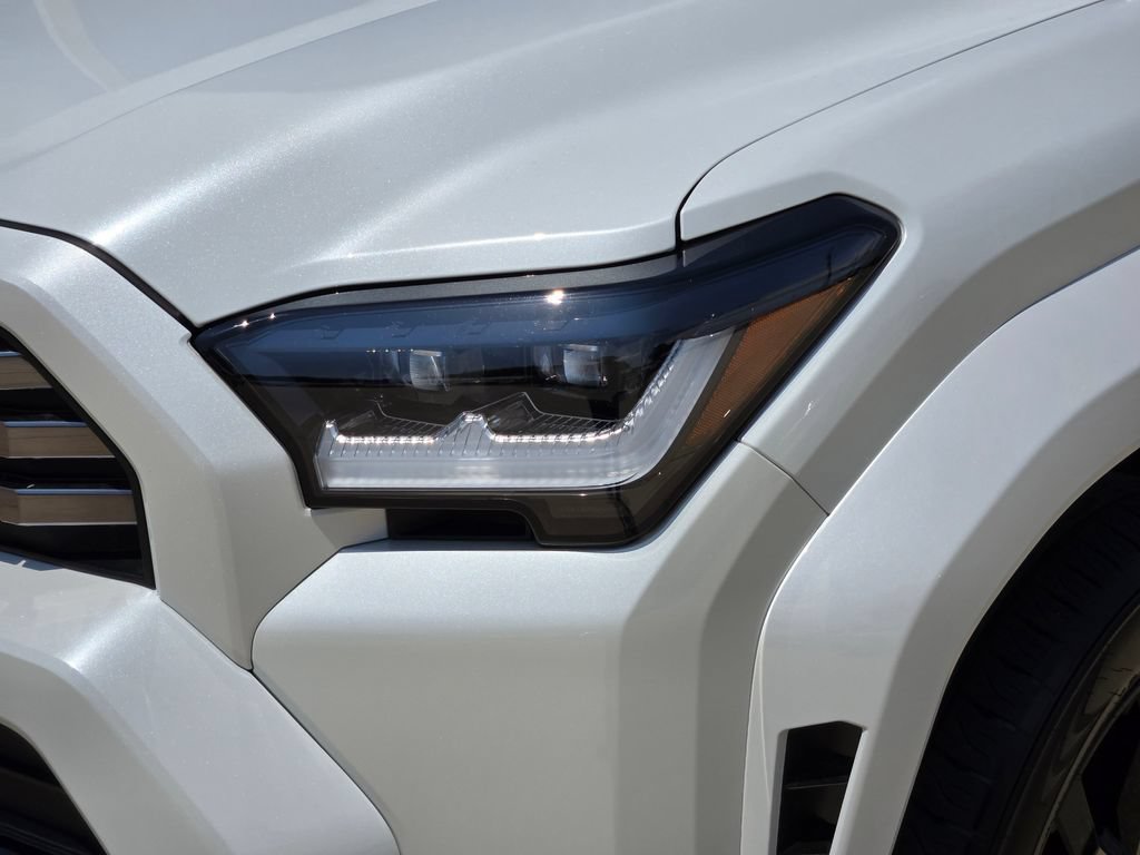 Certified 2026 Toyota 4Runner Platinum AWD/4WD image 5