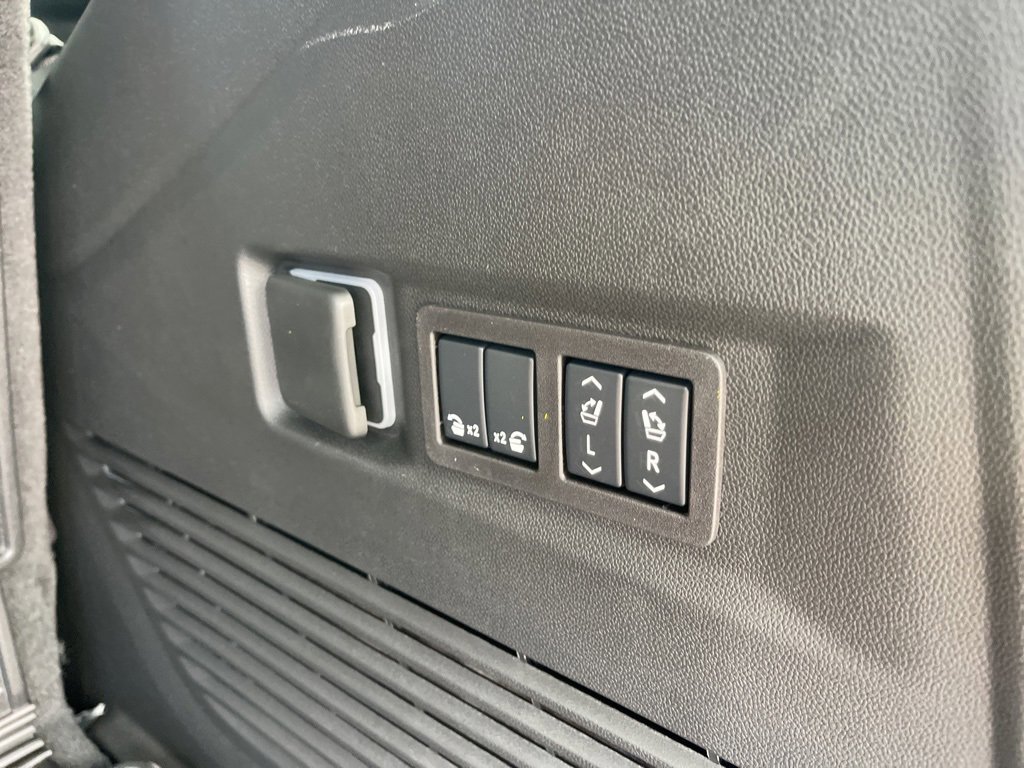 New 2025 Chevrolet Tahoe High Country image 15