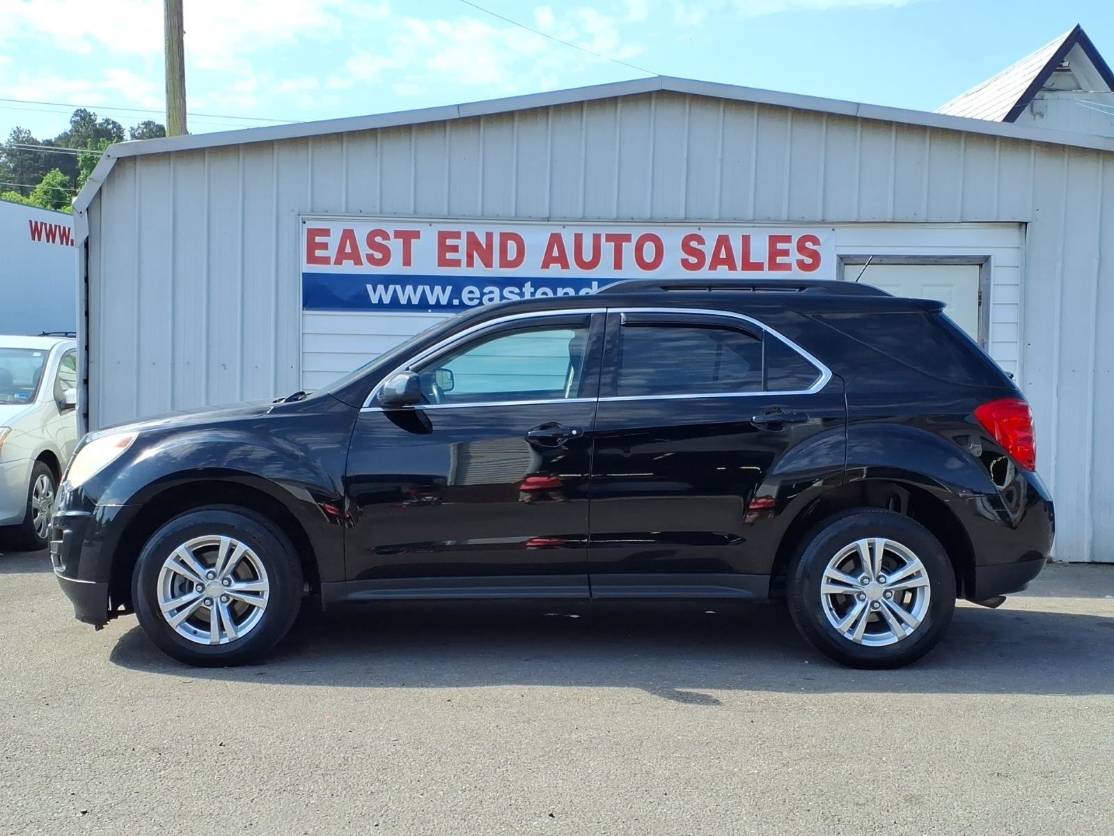 Used 2013 Chevrolet Equinox LT w/ Driver Convenience Package FWD image 2