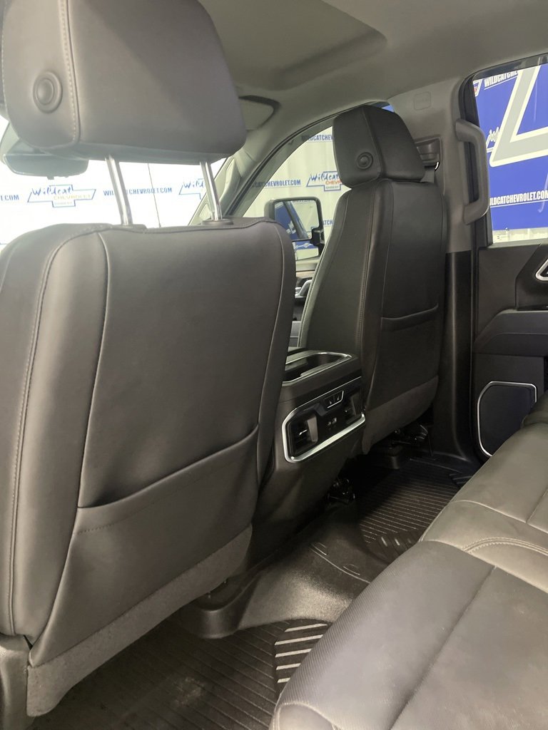 Used 2025 Chevrolet Silverado 2500 LTZ w/ LTZ Plus Package image 38