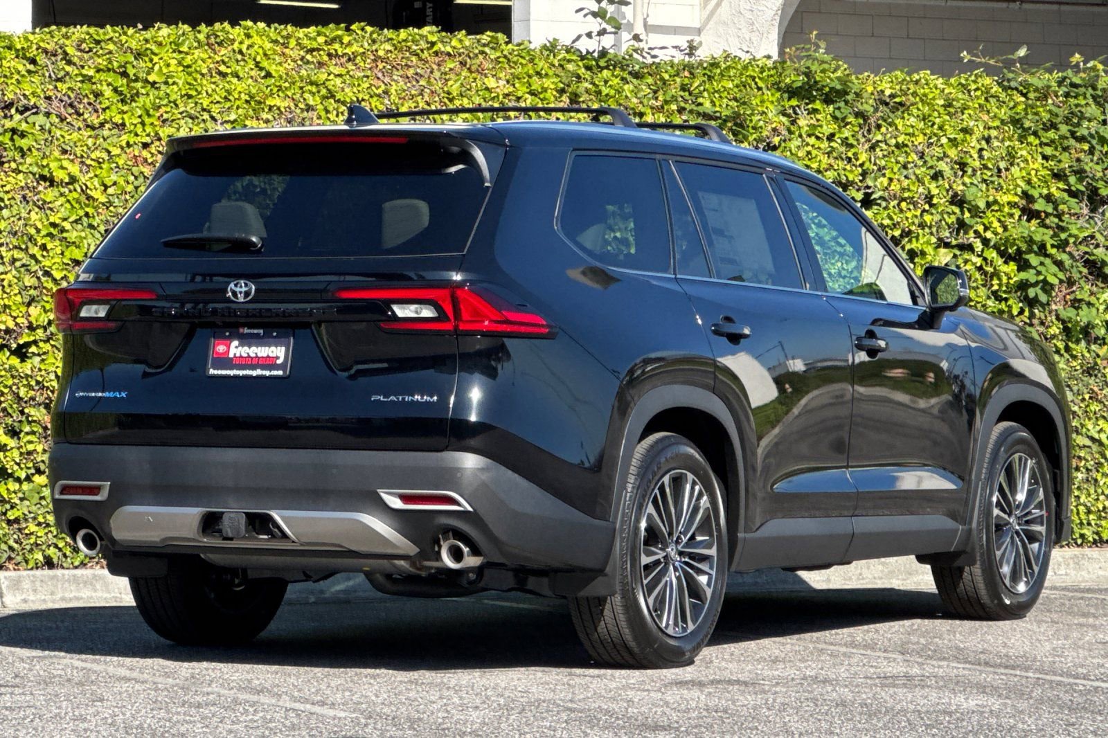 New 2026 Toyota Grand Highlander AWD Hybrid image 4