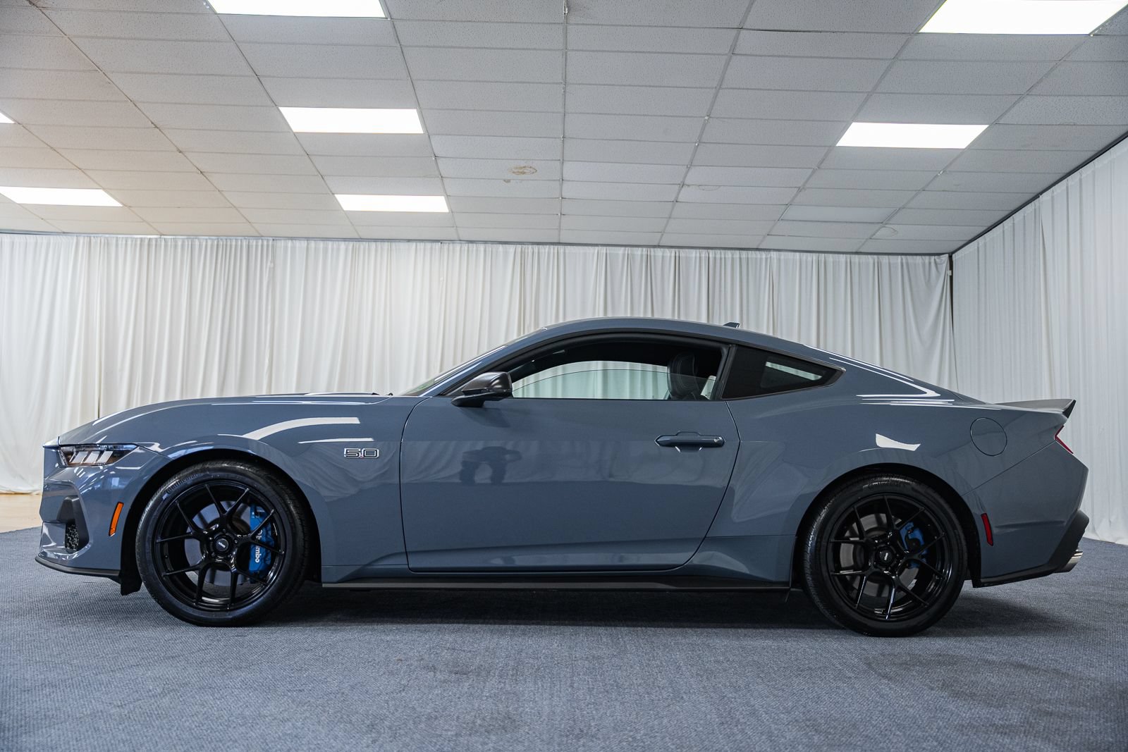 Certified 2024 Ford Mustang GT Premium RWD image 4