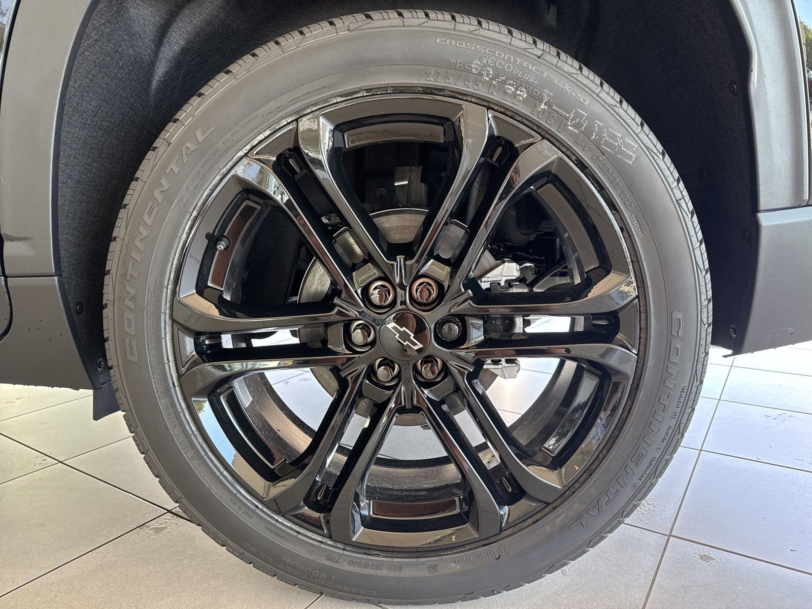 New 2026 Chevrolet Traverse LT w/ Driver Confidence Package image 8