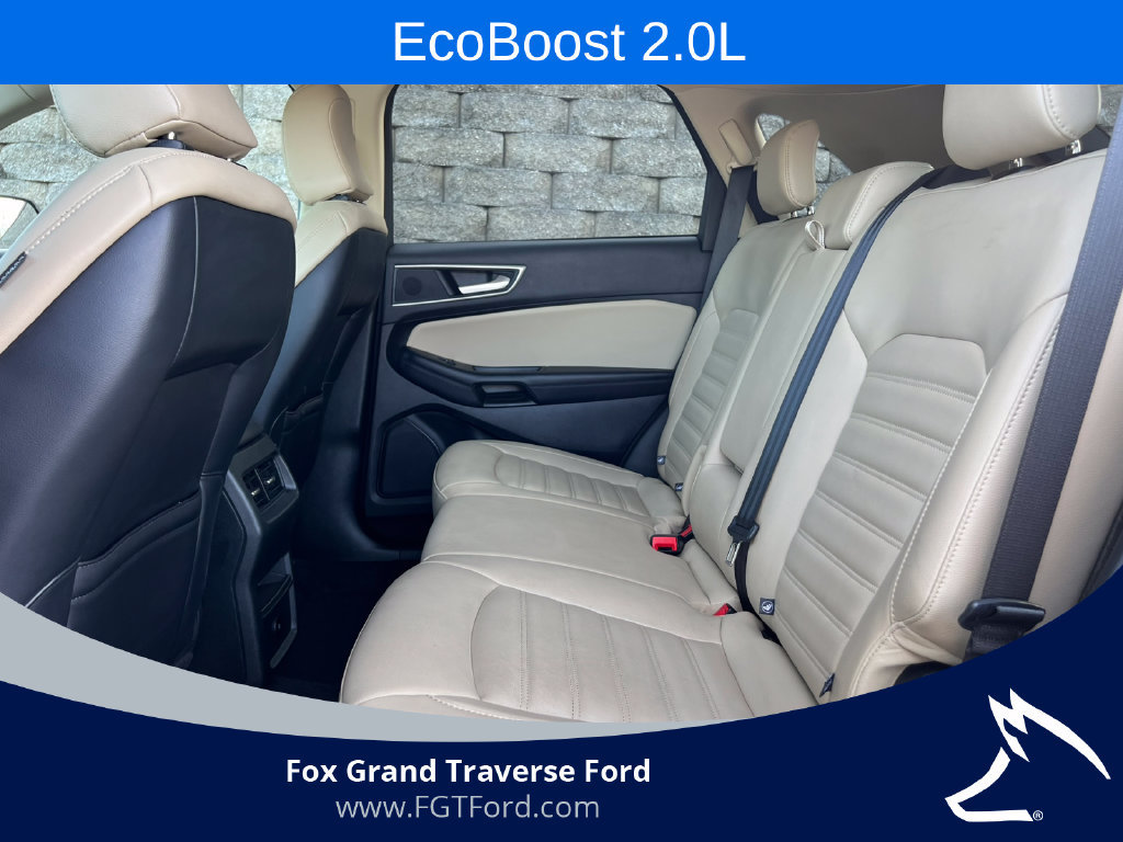 Used 2024 Ford Edge SEL AWD/4WD image 4