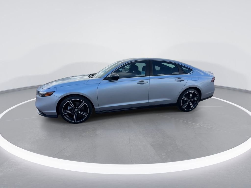 Used 2024 Honda Accord Sport image 6