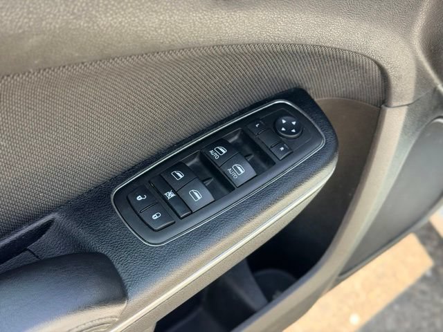 Used 2015 Dodge Charger SE w/ Popular Equipment Group AWD/4WD image 17