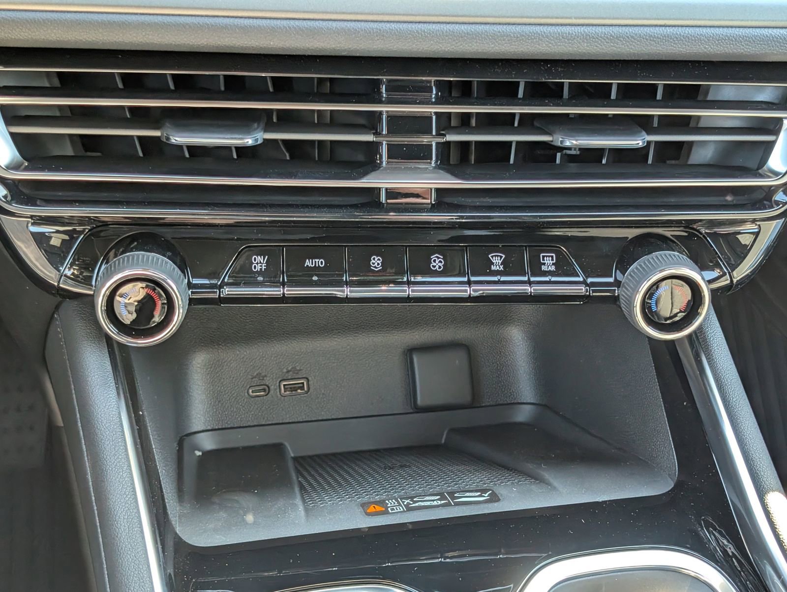 New 2026 Chevrolet Traverse LT w/ Driver Confidence Package image 23