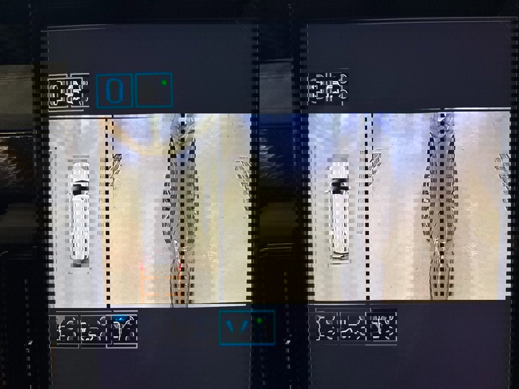 New 2026 GMC Yukon XL AT4 w/ LPO, Floor Liner Package image 40