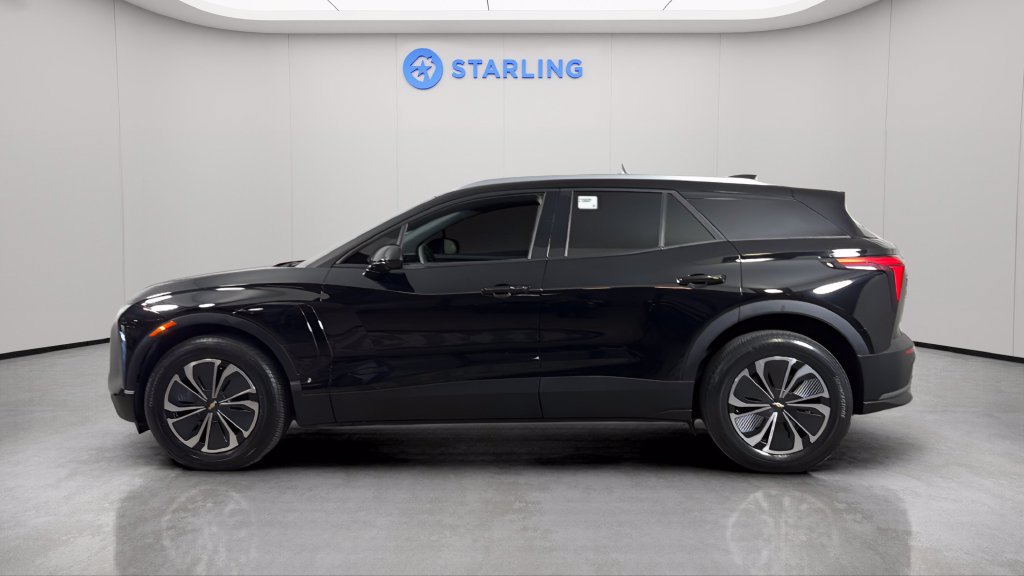 Used 2024 Chevrolet Blazer EV LT AWD/4WD image 3