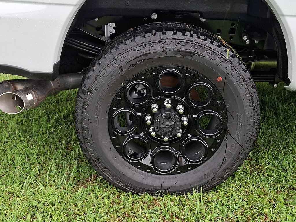 New 2026 Ford F350 XLT w/ XLT Premium Package AWD/4WD image 5