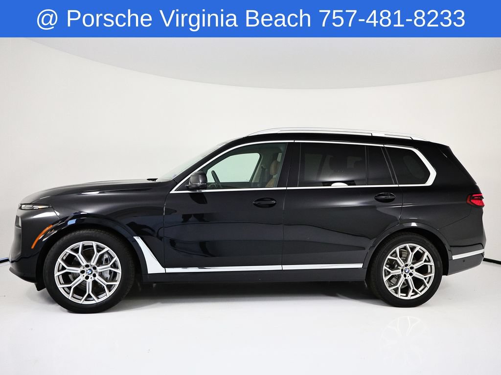 Used 2025 BMW X7 xDrive40i w/ Premium Package AWD/4WD image 2
