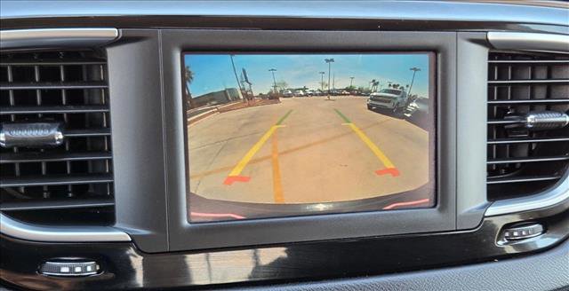 Used 2023 Chrysler Voyager LX image 12