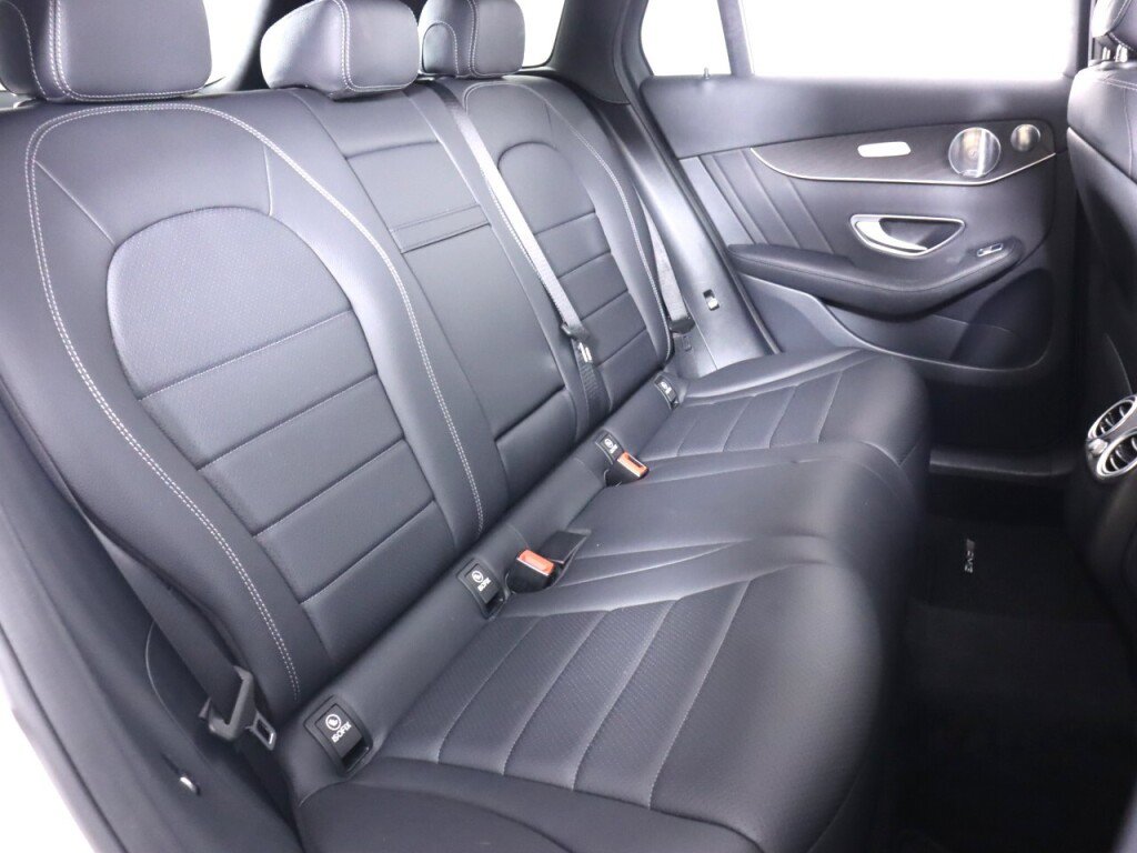 Used 2018 Mercedes-Benz GLC 300 4MATIC image 39