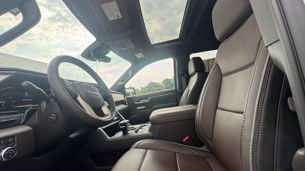 Used 2026 GMC Sierra 1500 Denali AWD/4WD image 21