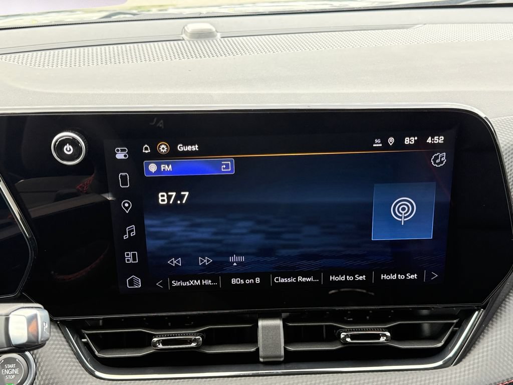New 2026 Chevrolet Equinox RS w/ Convenience Package III AWD/4WD image 14