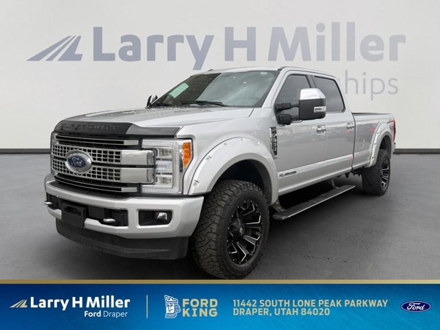 Certified 2017 Ford F350 Platinum w/ Platinum Ultimate Package AWD/4WD image 1